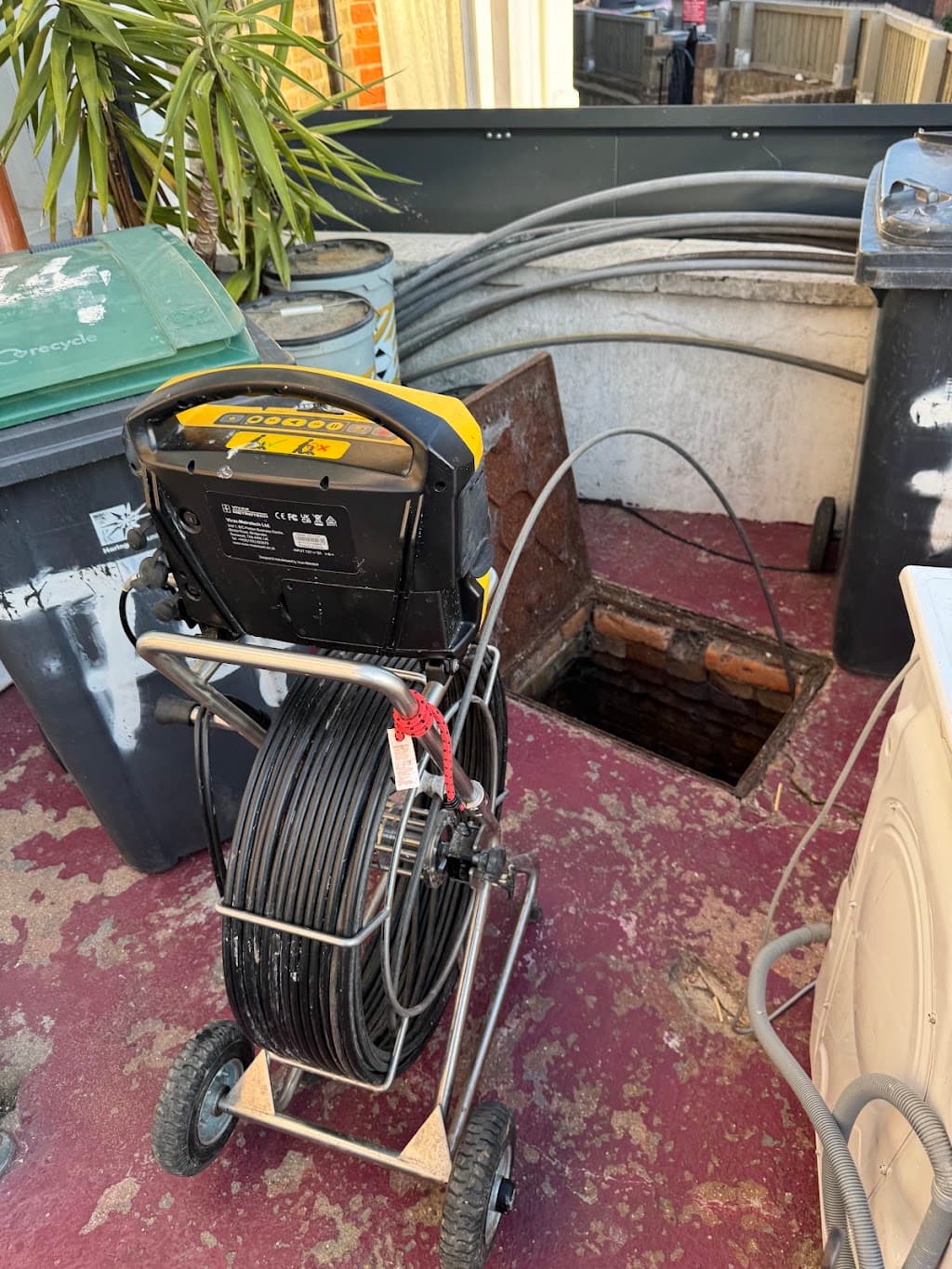 24/7 Drain Unblocking & CCTV Surveys