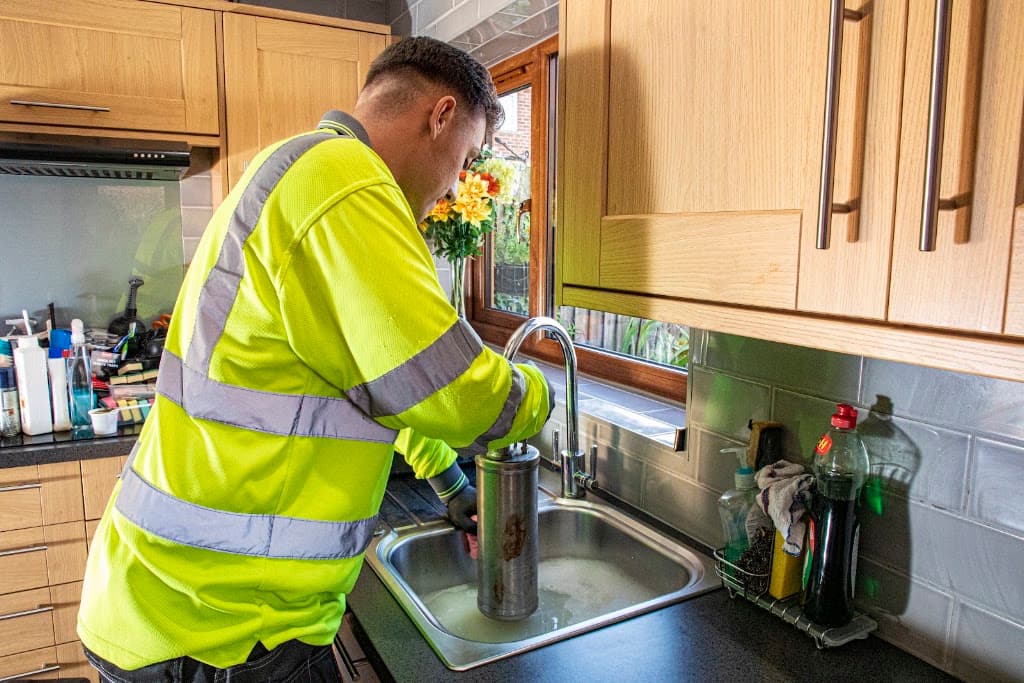 Easaway Draincare (UK) Ltd